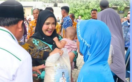 Pemkot Bandarlampung dan Baznas Salurkan Bantuan Beras untuk 800 Warga di Teluk Betung Timur