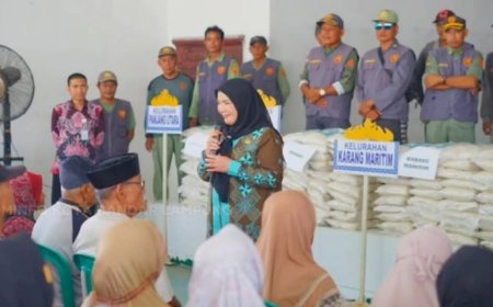Pemkot Bandarlampung dan Baznas Salurkan Bantuan Beras untuk 800 Warga di Kecamatan Panjang