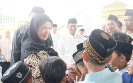 Wali Kota Bandarlampung Pimpin Safari Ramadan di Masjid Al-Ikhlas Labuhan Ratu