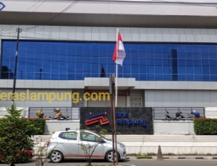 Diminta Kibarkan Bendera Setengah Tiang, Dua Kantor di Lampung Utara ini Belum Melaksanakannya