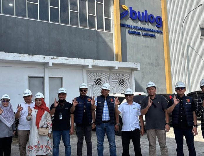 BULOG Pastikan Stok Beras dan Minyak Goreng Sangat Aman, Masyarakat Diimbau Tidak Panik