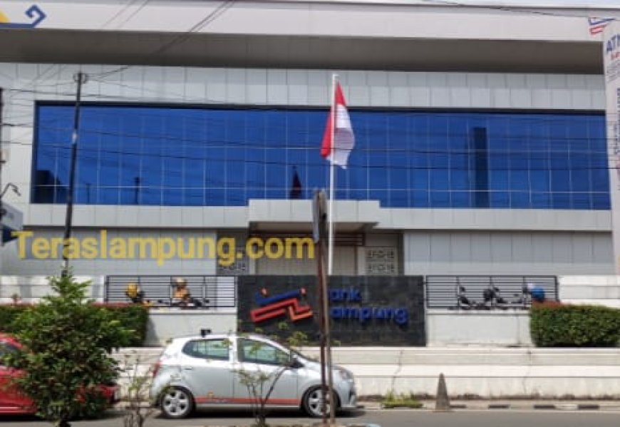 Diminta Kibarkan Bendera Setengah Tiang, Dua Kantor di Lampung Utara ini Belum Melaksanakannya