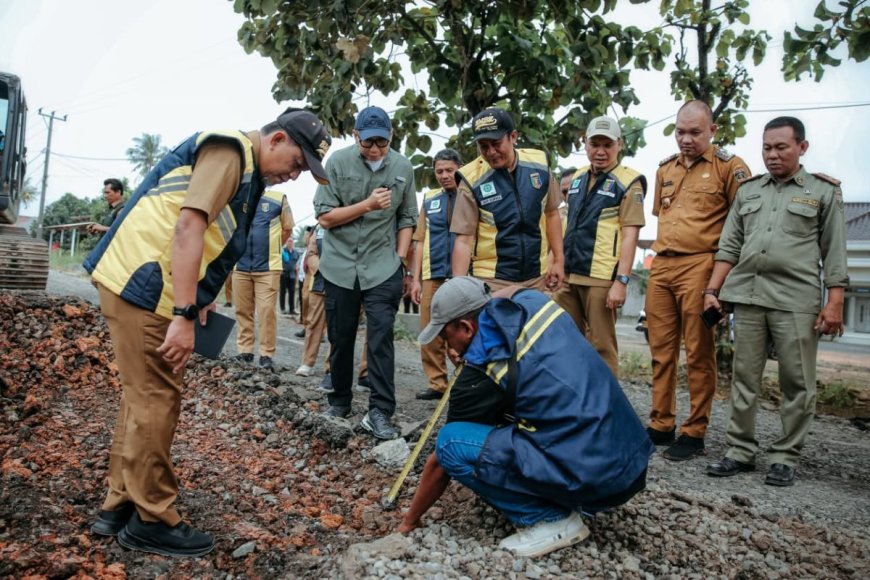 Pemprov Lampung Kebut Penanganan Perbaikan Jalan Provinsi