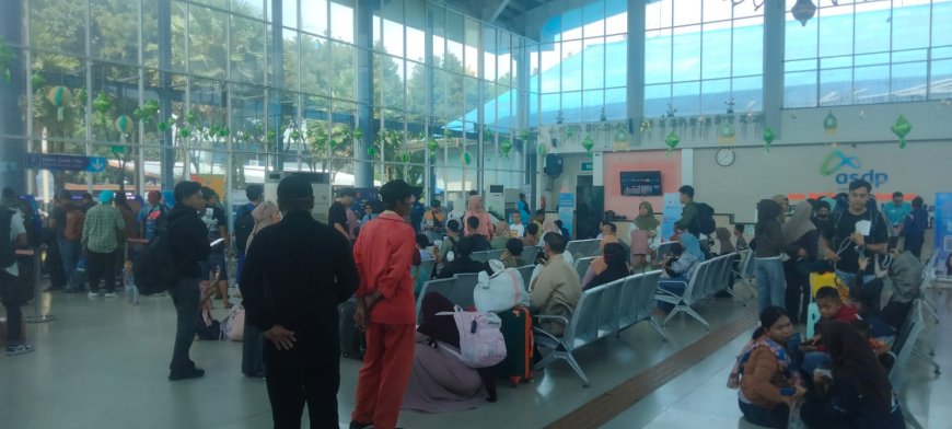 Gelombang Pertama Puncak Arus Balik Lebaran, 248 Ribu Pemudik dan 68 Ribu Kendaraan Telah Kembali ke Jawa