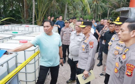 Judul: Polisi Bongkar Gudang Solar Ilegal di Pesawaran, Potensi Kerugian Negara Tembus Rp160 Miliar