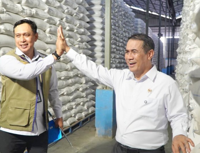 Pecahkan Rekor,  Stok Beras Bulog Tembus 5 Juta Ton