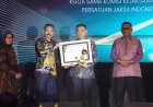 Kejaksaan Tinggi Lampung Raih Penghargaan sebagai Kejaksaan Tinggi Tipe B Terbaik I Nasional dari Komisi Kejaksaan RI