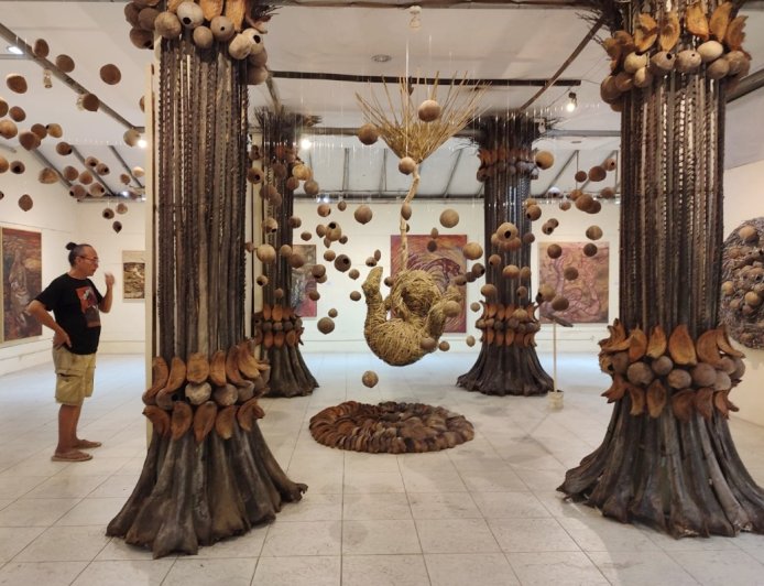 Pameran Seni Rupa Tuwuh Lan Ngrembaka: Perlawanan Estetik Teguh Paino
