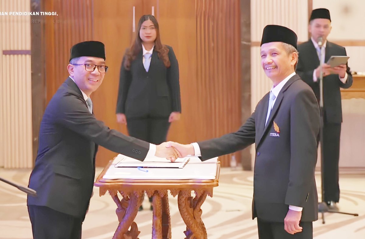 Prof. Elfahmi Dilantik Jadi Rektor Itera Periode 2026–2030