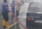 Antre BBM, Satu Mobil Pikap Hangus Dilalap Si Jago Merah di Jalan ARPN-Lampung Utara