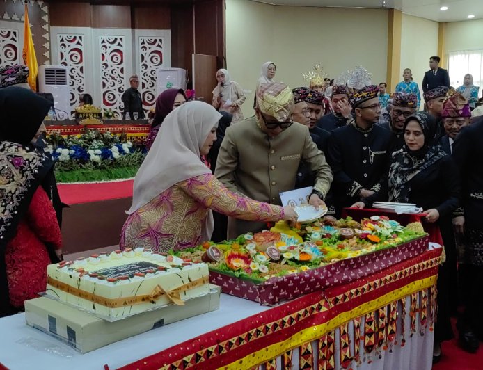 HUT Ke-344 Kota Bandarlampung, Eva Dwiana Ajak Warga Perkuat Semangat "Bandarlampung Bersinar"