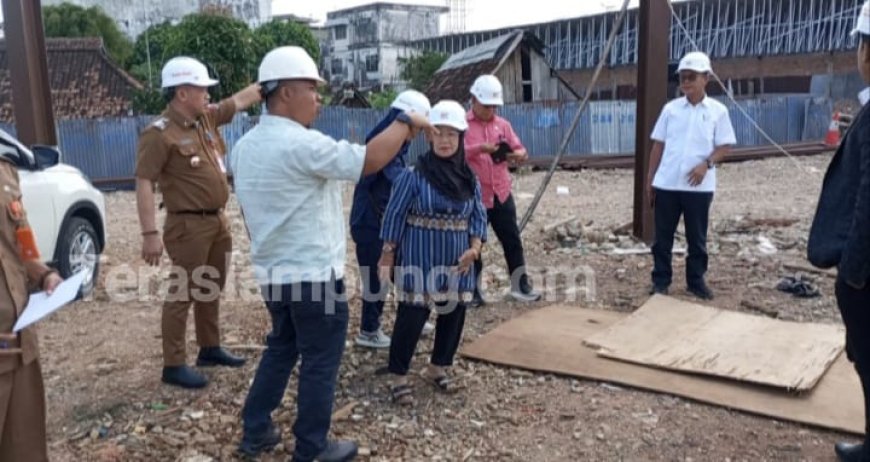 Baru 30 Persen, Pembangunan Ulang Pasar Dekon Lampung Utara Ditargetkan Rampung TahunIni