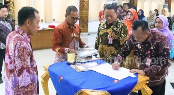 Wakil Bupati Lampung Utara Sentil Dua Camat
