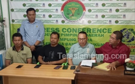 Tuduhan Perzinahan, Kepala SDN 2 Subik Siap Lapor Balik