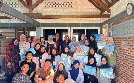 Tutup Bengkel Sastra 2026, Isbedy: Menulis Bukan Hanya untuk Lomba