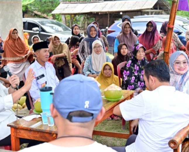 Bupati Lampung Selatan Tinjau Program HELAU di Desa Suak