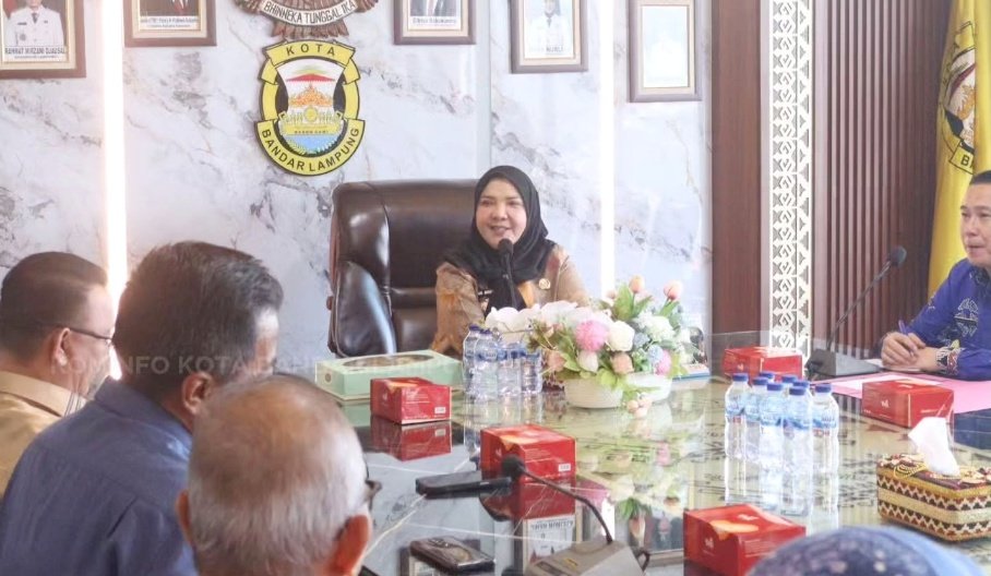 Eva Dwiana Dukung Kejuaraan Renang Wali Kota Cup