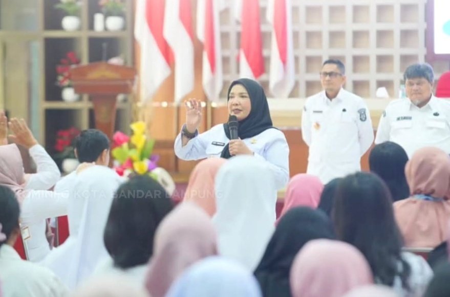 Wali Kota Eva Dwiana Minta Kepala Sekolah Tingkatkan Kualitas Pendidikan