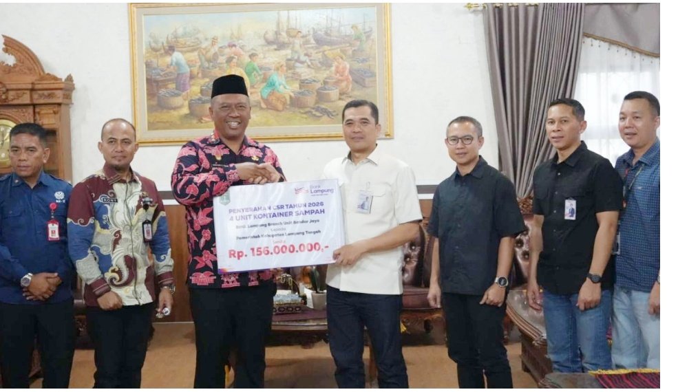 Bank Lampung Gelontorkan CSR Rp156 Juta untuk Atasi Sampah di Lampung Tengah