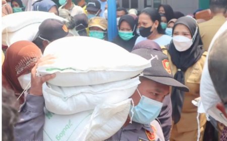 Pemkot Bandarlampung Salurkan Bantuan Beras kepada 11.863 Penerima