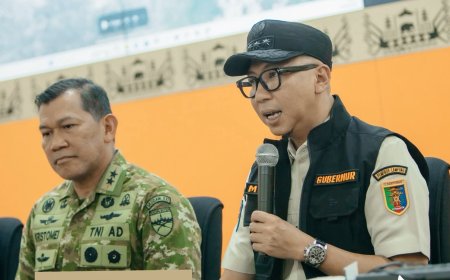 Gunung Anak Krakatau Erupsi, Gubernur Lampung Minta Warga Menjauh dari Pantai