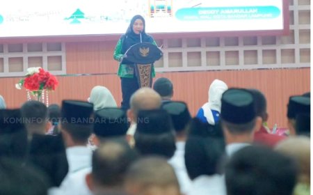 Eva Dwiana Apresiasi Paskibraka dan Paswal Bandarlampung