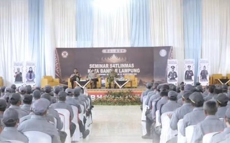 Wali Kota Eva Dwiana Hadiri Seminar Kemah Bakti Satya Linmas Bandarlampung