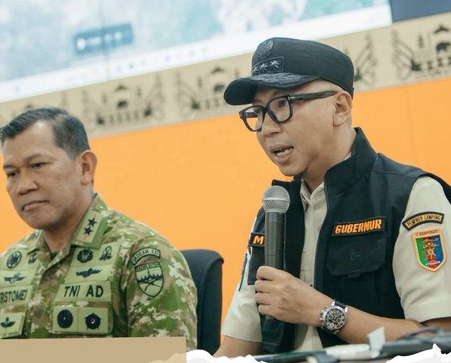 Gunung Anak Krakatau Erupsi, Gubernur Lampung Minta Warga Menjauh dari Pantai