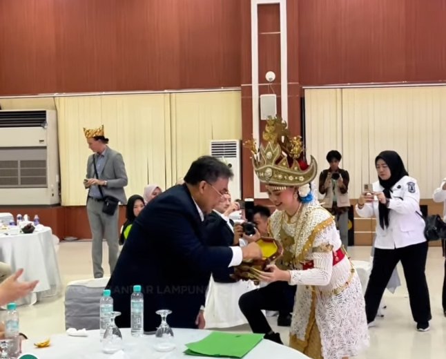 Eva Dwiana Hadiri Jamuan Makan Malam Summer School IICIS 2026