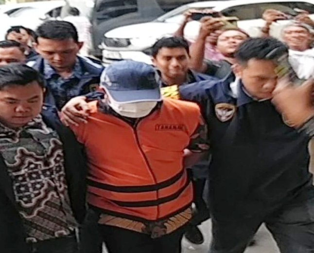 Tiga Bulan Jadi Tersangka Kasus Honorer Fiktif, Sekda Lampung Tengah Akhirnya  Ditahan Polda Lampung