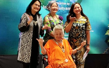 Proklamasi Estetis Indira Bunyamin: Merayakan Fragmen Cerita Batin Lewat ‘Fragments in Bloom’