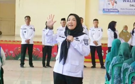 Pemkot Bandarlampung Bagikan Insentif untuk 4.989 Kader