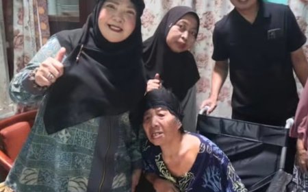 Wali Kota Eva Dwiana Salurkan Bantuan Alat Kesehatan di 28 Tempat