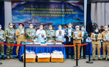 TNI AL Musnahkan 4.364 Cartridge Vape Mengandung Narkotika Senilai Rp 34,9 Miliar di Lampung