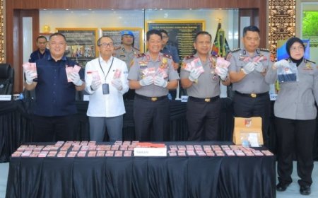 Polda Lampung Sita Uang Palsu Rp980 Juta di Pelabuhan Bakauheni