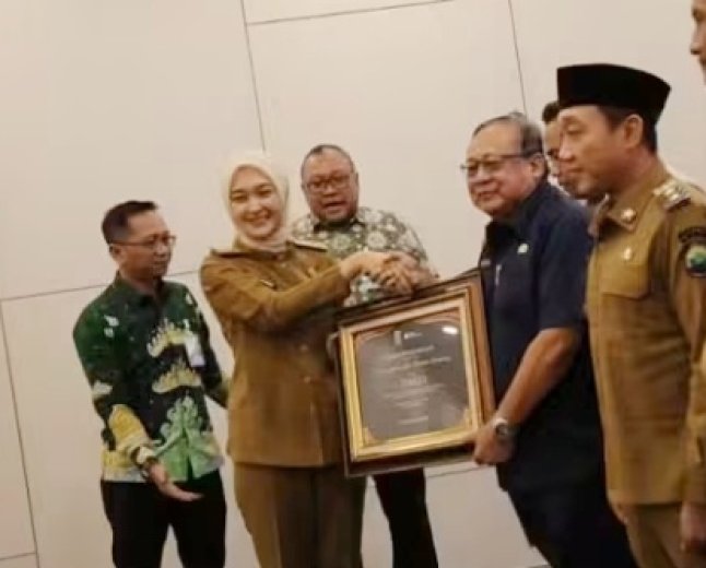 Pemkot Bandarlampung Raih Jamsostek Award 2025