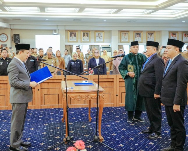 Lukman Pura Dilantik Jadi Direktur RSUD Abdul Moeloek