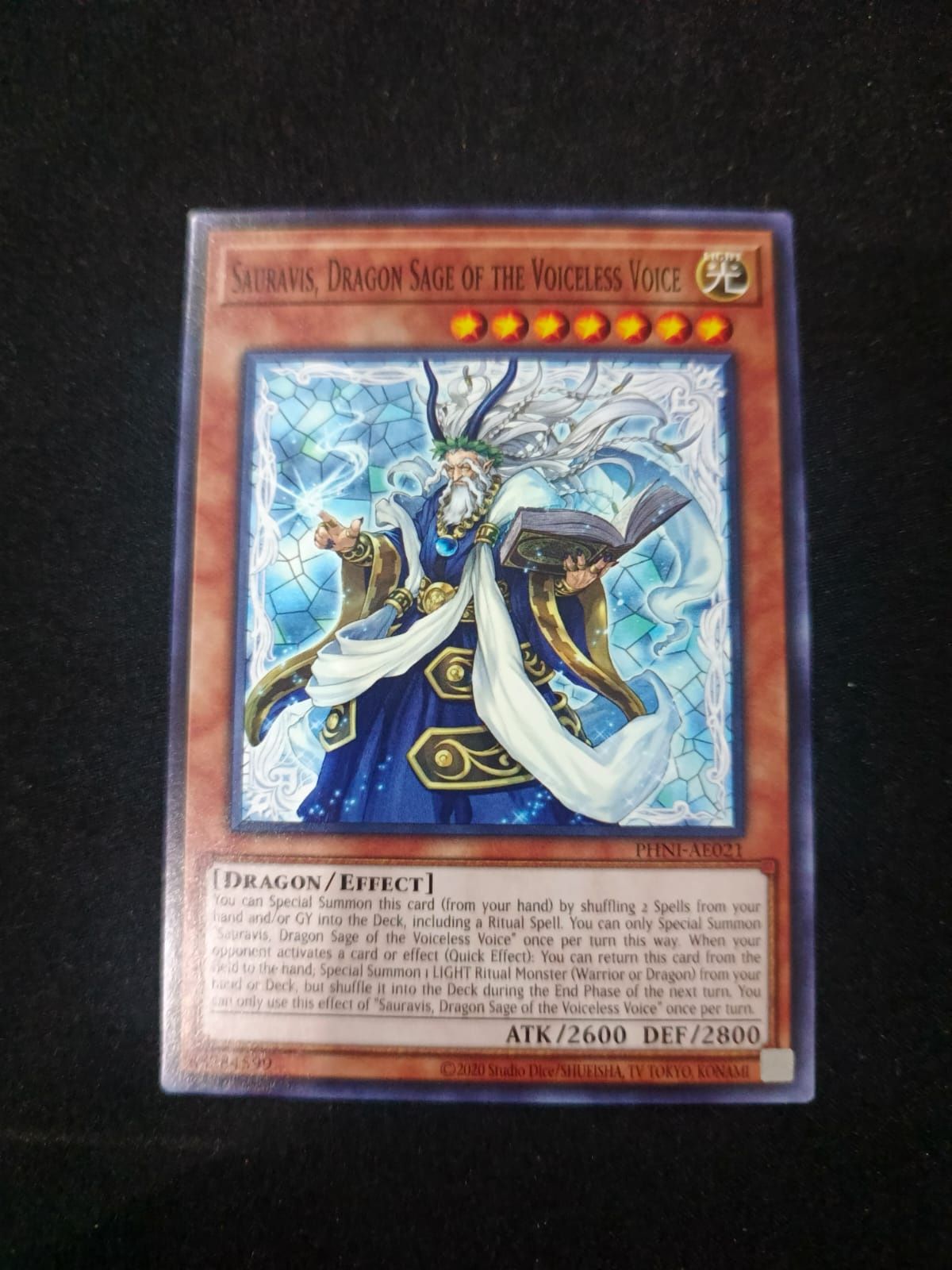 PHNI-AE021 Sauravis, Dragon Sage of the Voiceless Voice Common