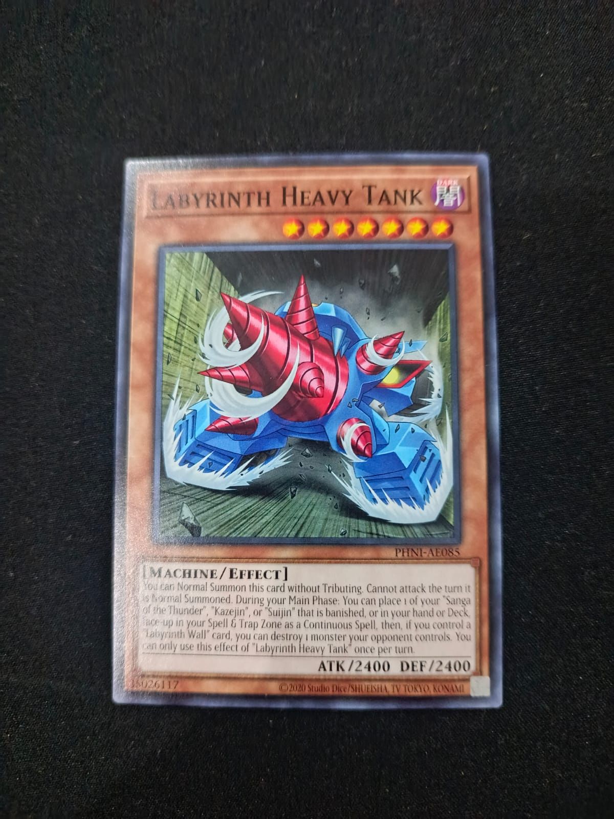 PHNI-AE085 Labyrinth Heavy Tank Common
