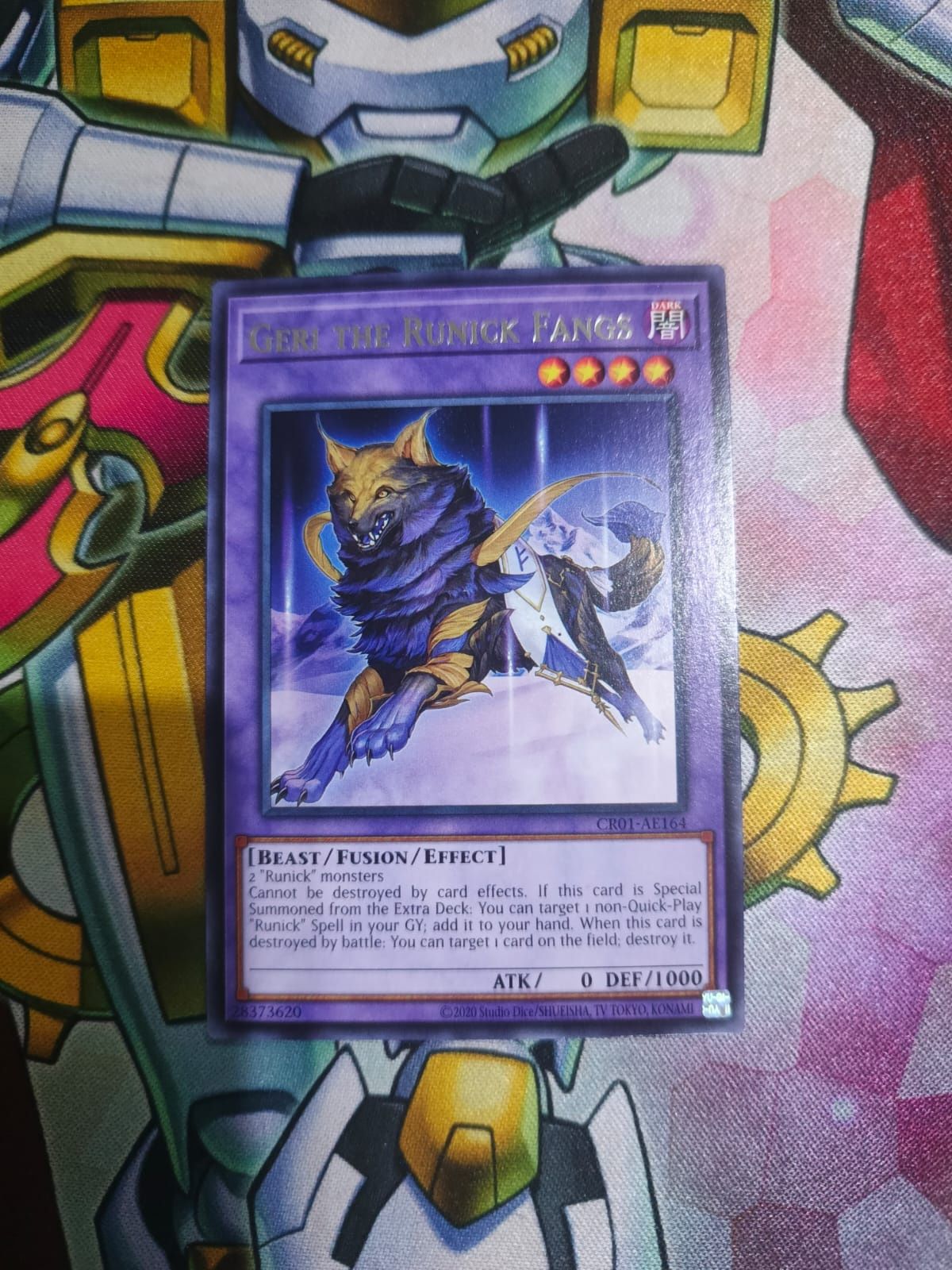 CR01-AE164 Geri the Runick Fangs Rare