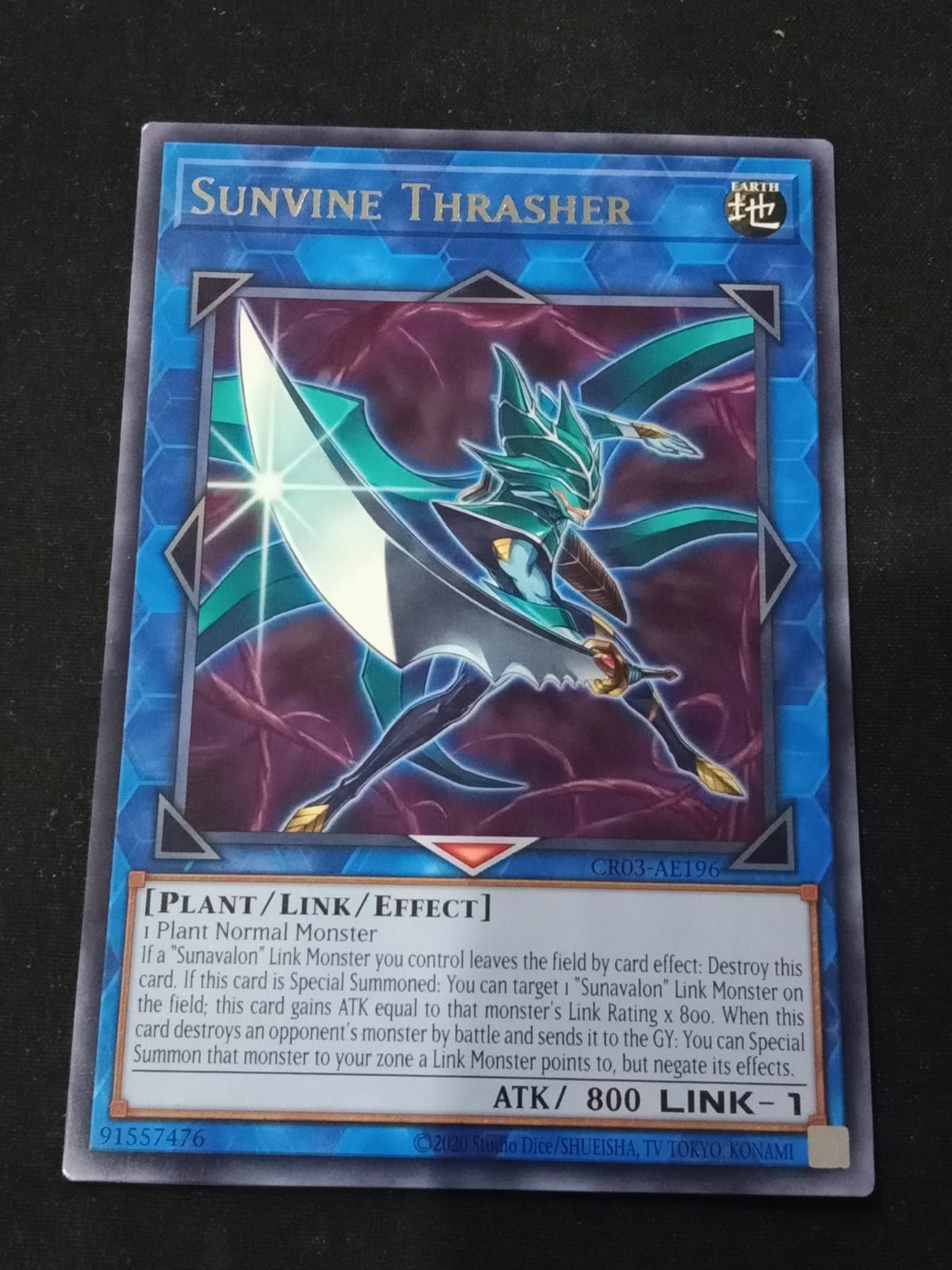CR03-AE196 Sunvine Thrasher Rare
