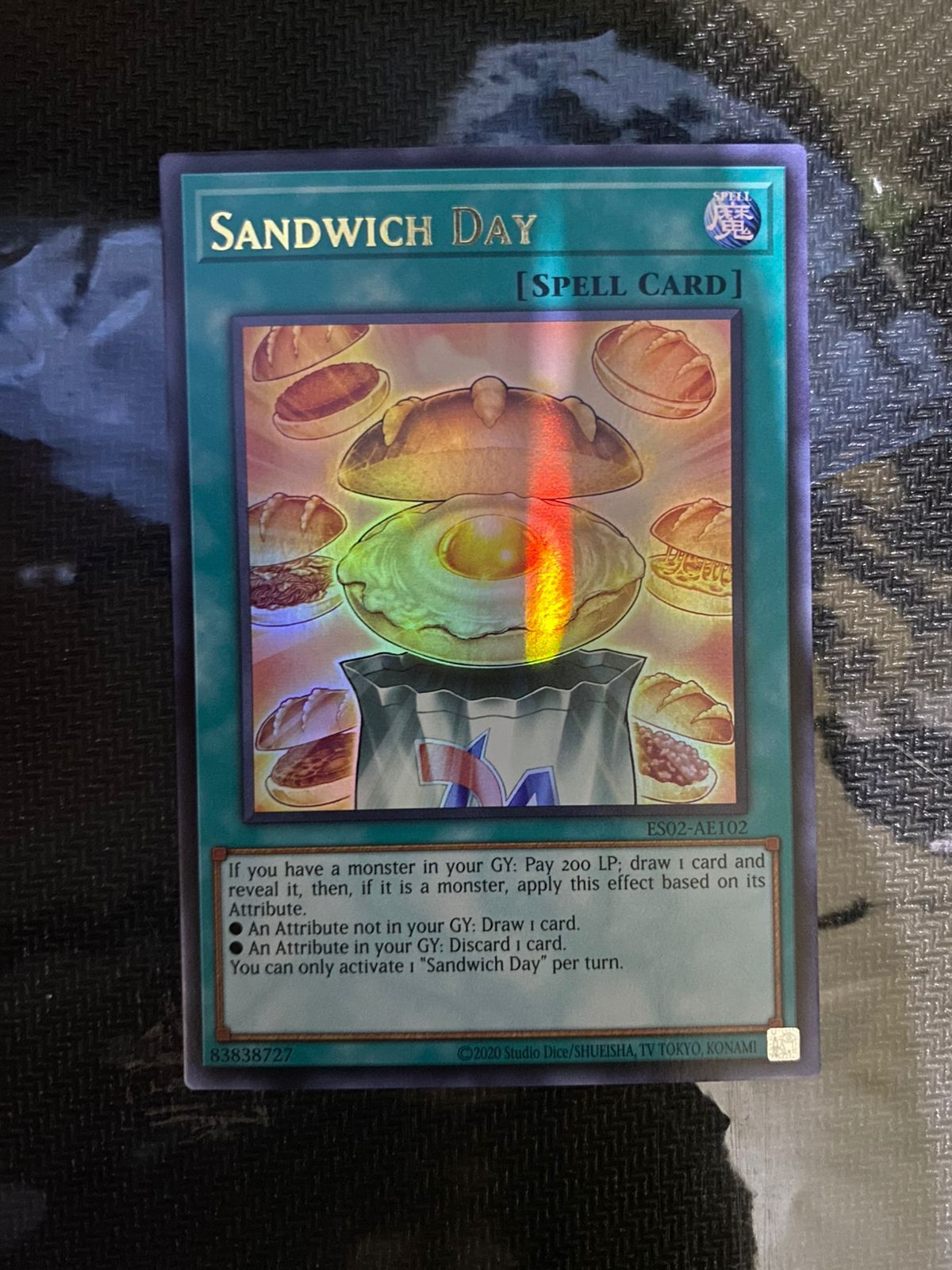 ES02-AE102 Sandwich Day Ultra Rare