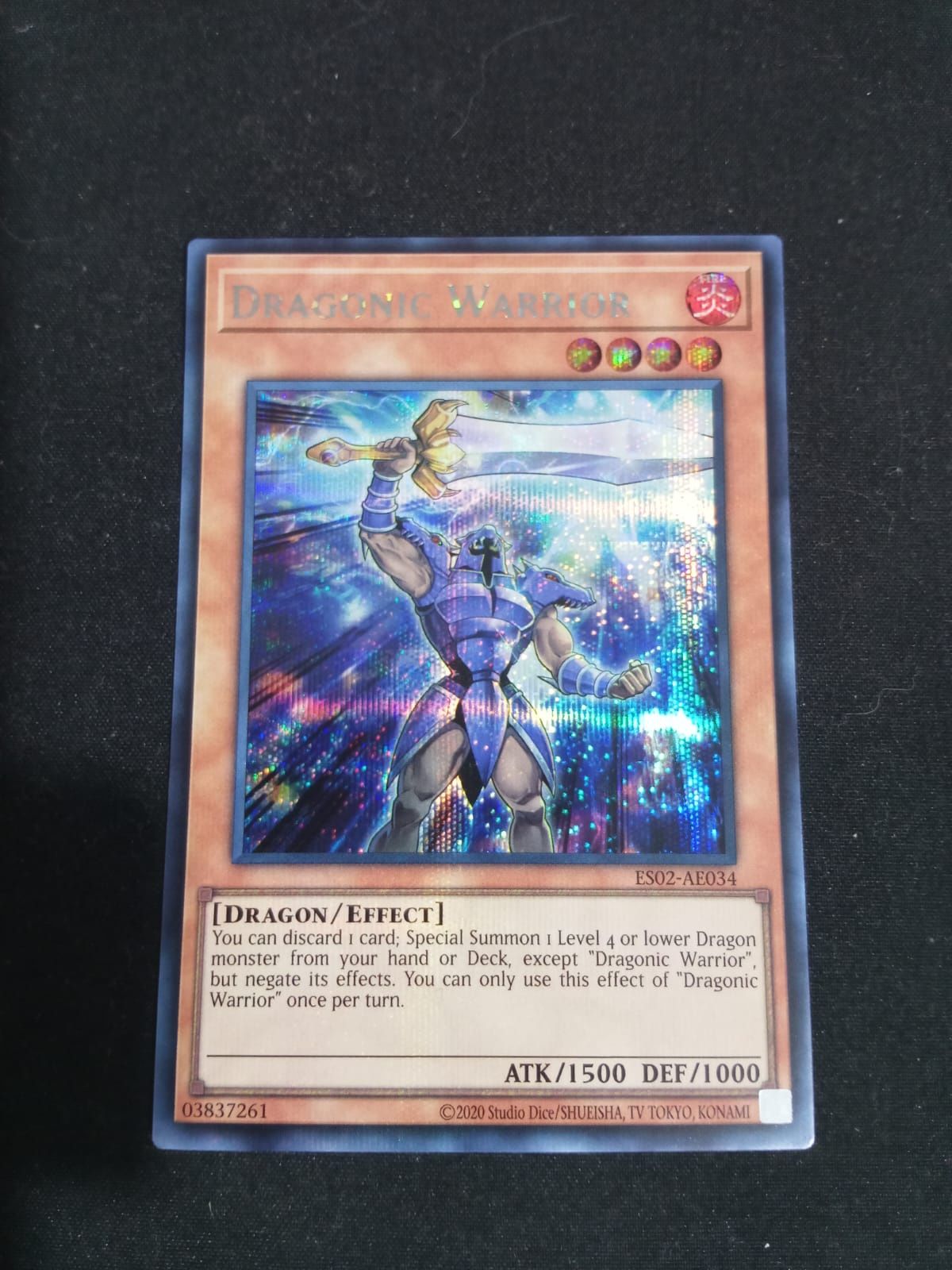 ES02-AE034 Dragonic Warrior Secret Rare