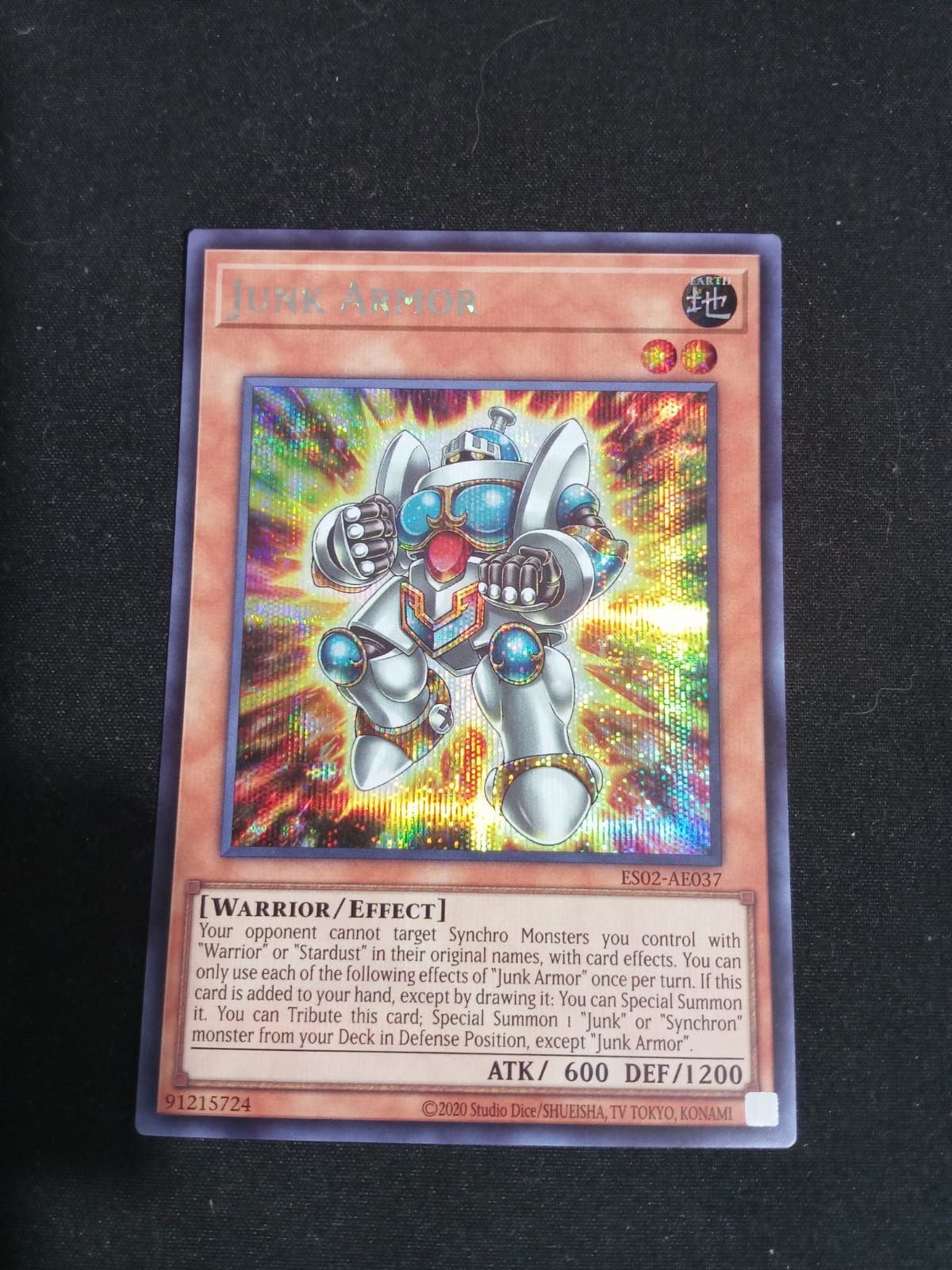 ES02-AE037 Junk Armor Secret Rare