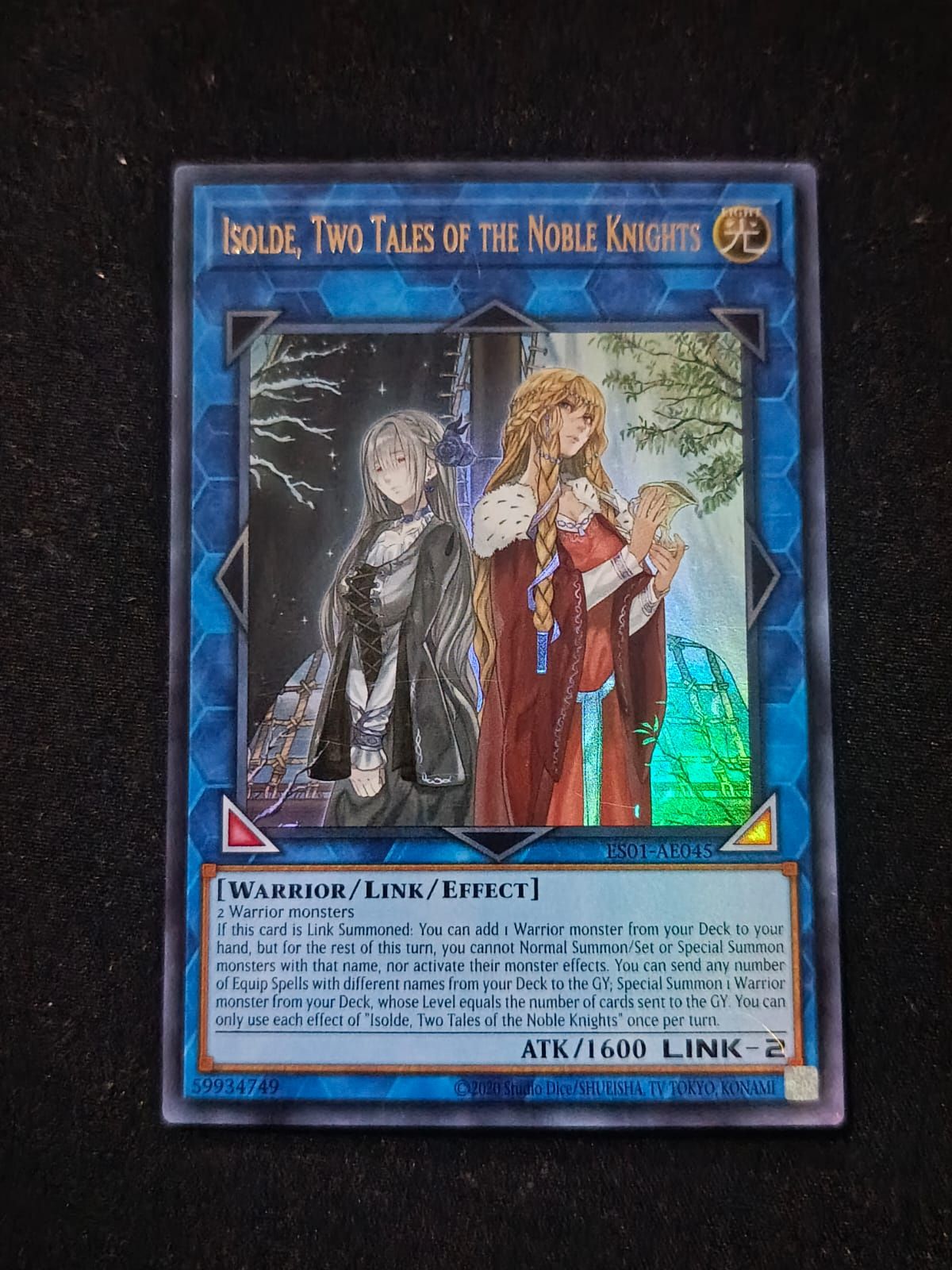 ES01-AE045 Isolde, Two Tales of the Noble Knights Ultra Rare