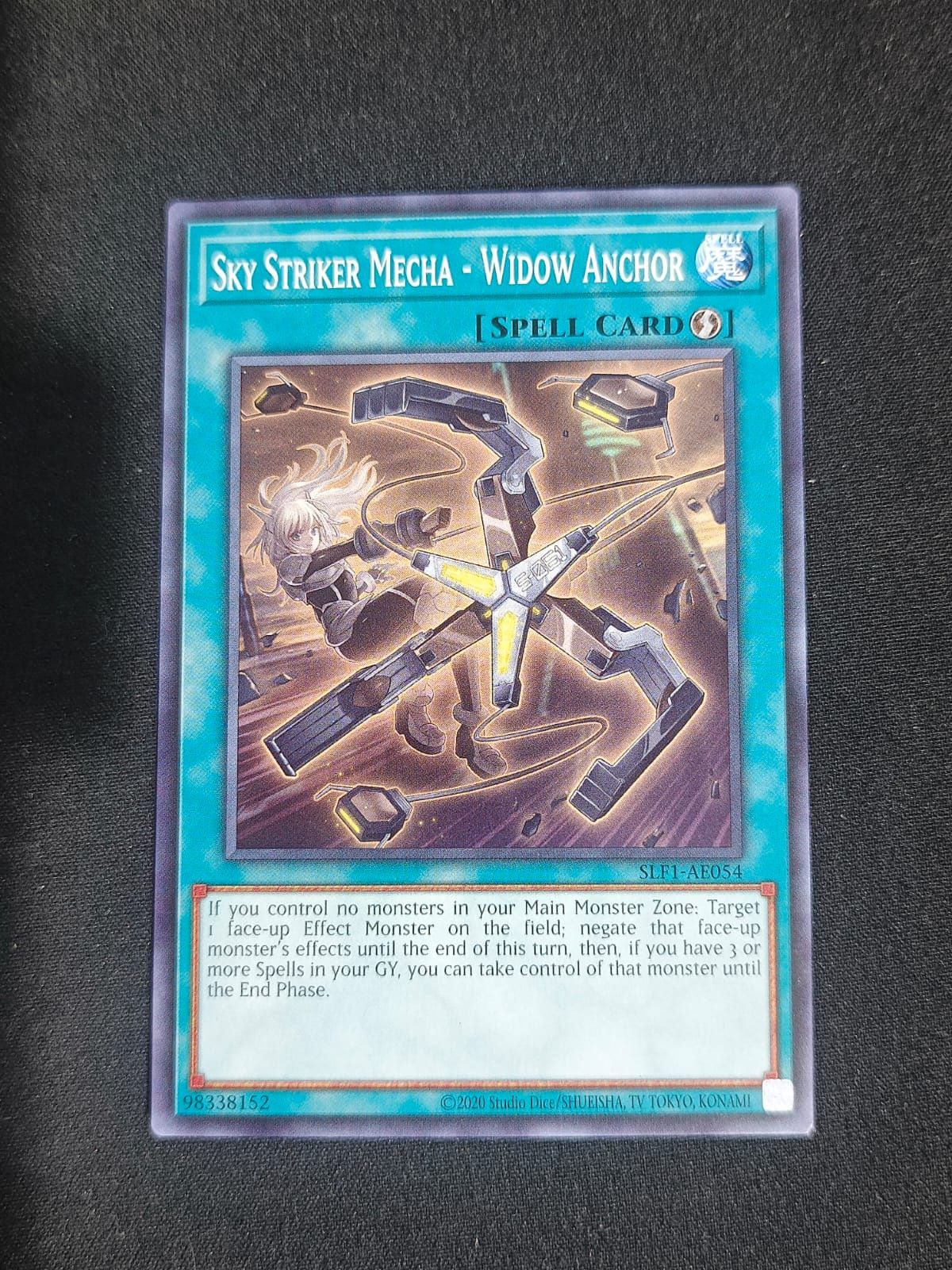 SLF1-AE054 Sky Striker Mecha - Widow Anchor Common