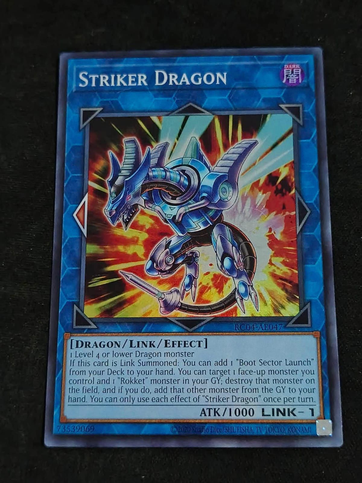 RC04-AE047 Striker Dragon Super Rare