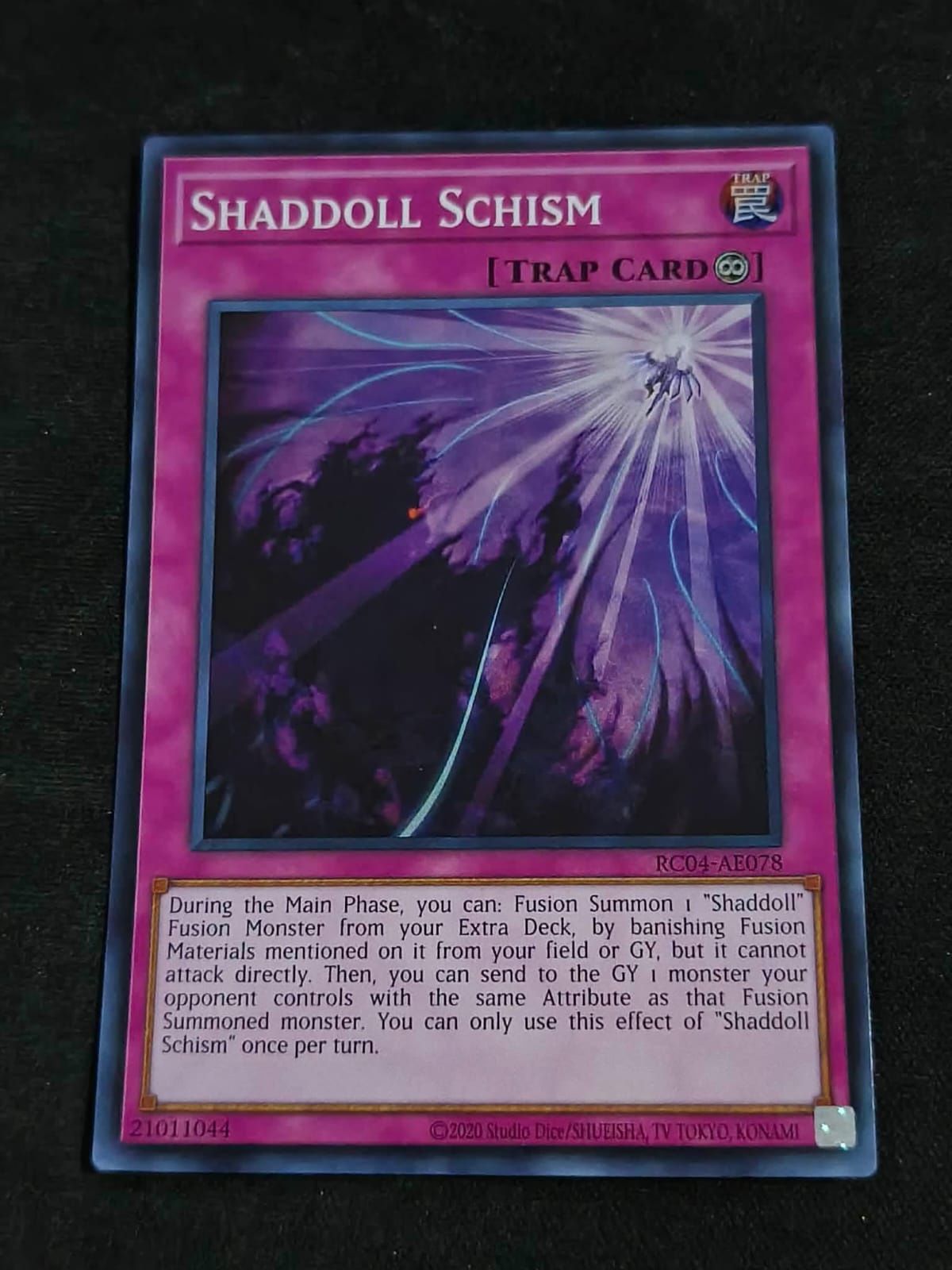 RC04-AE078 Shaddoll Schism Super Rare