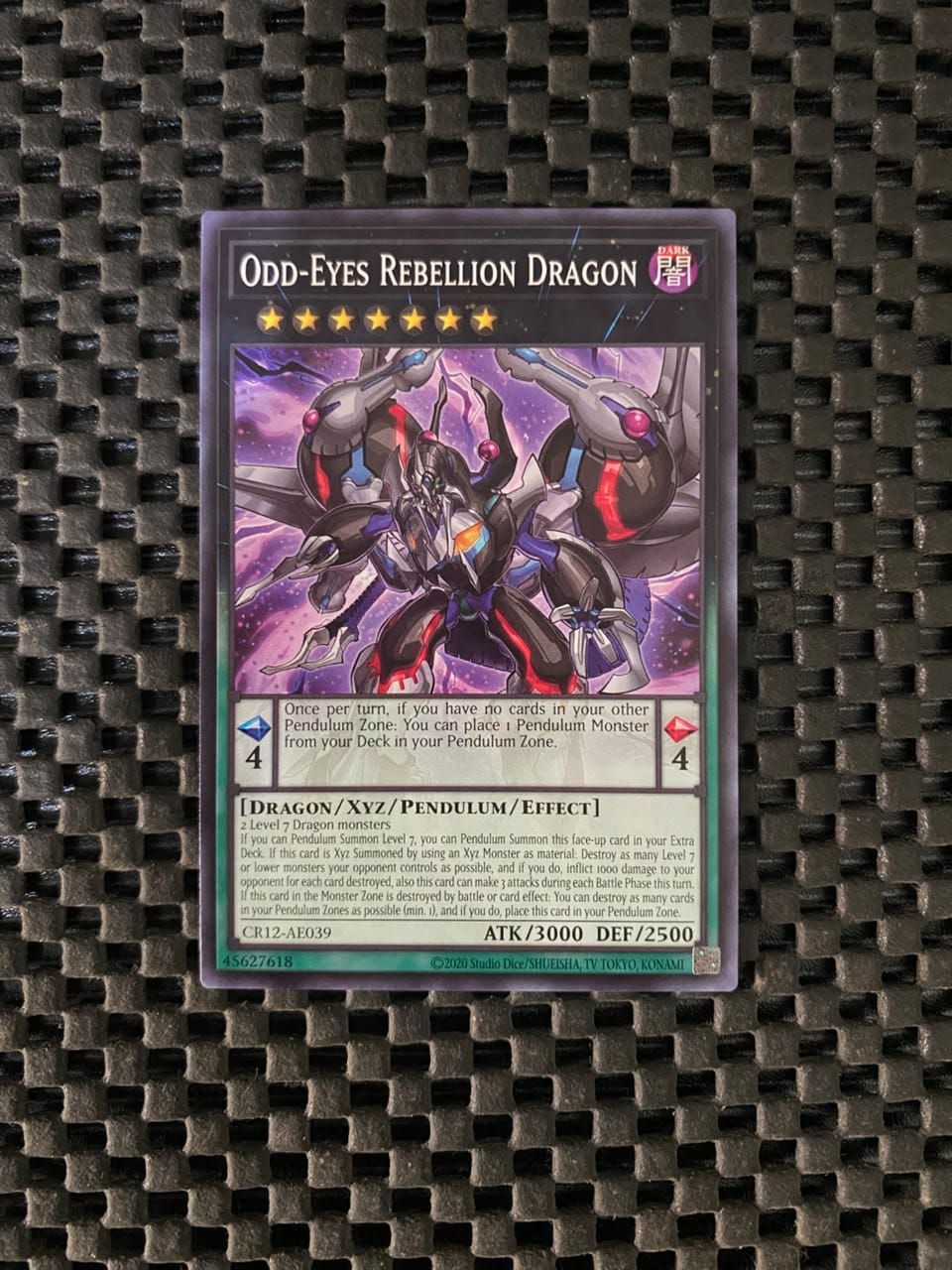 CR12-AE039 Odd-Eyes Rebellion Dragon Common