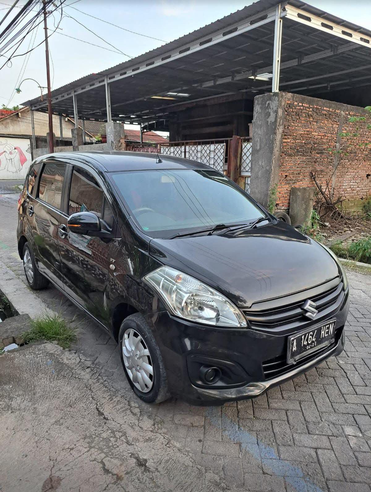 Suzuki Ertiga GA Manual 2017 – Mobil Keluarga Nyaman, Siap Perjalanan Jauh